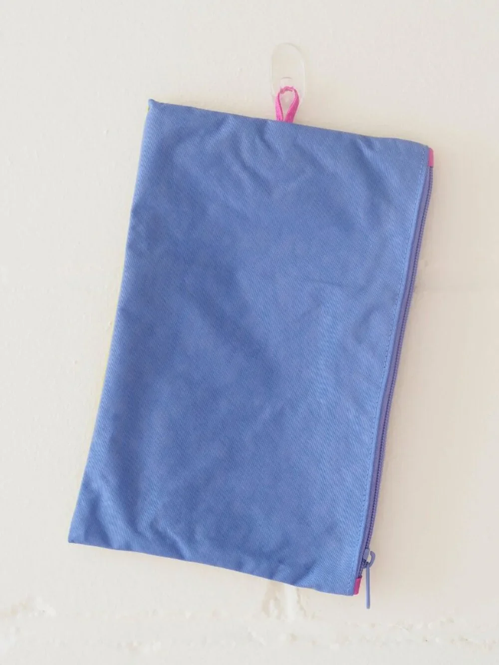 NWOT Baggu Flat Pouch Large - Lemongrass & Pansy Blue (Vacation Colorblock)